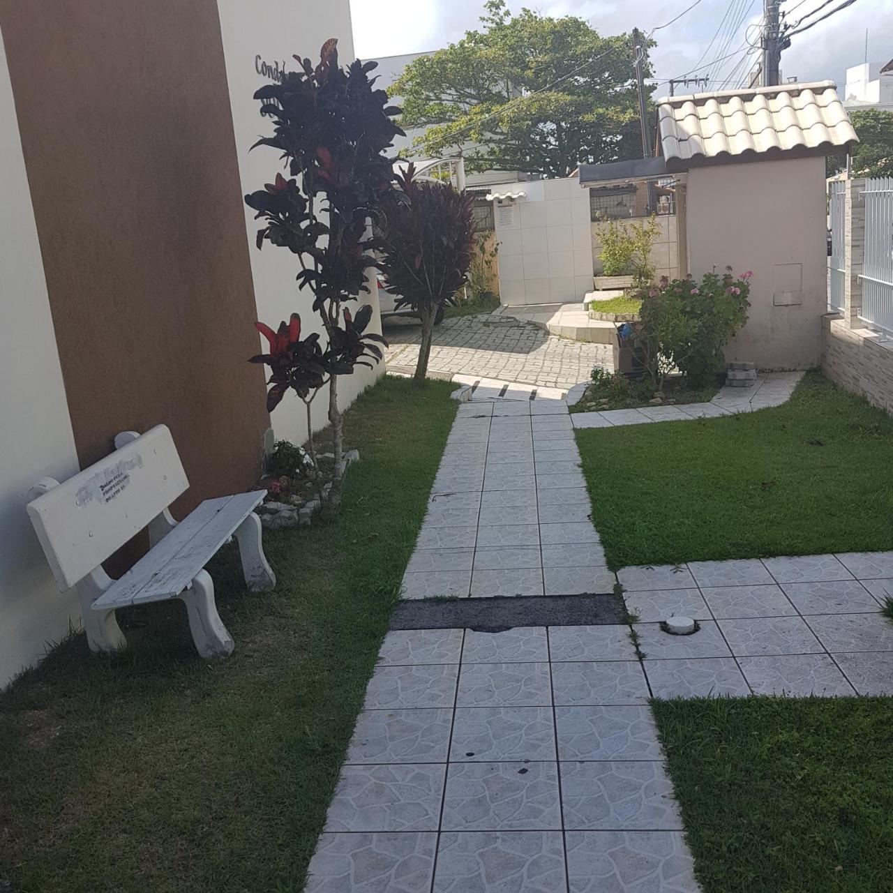 Solar Norte No Centro Dos Ingleses A 100 Metros Da Praia Florianopolis Bagian luar foto